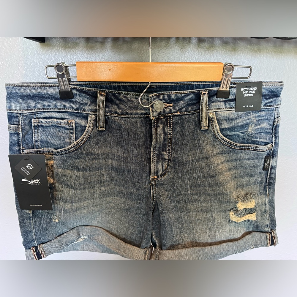 Woman’s Silver Jean shorts